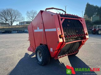 Presse à balles rondes Welger RP 150 S - 3