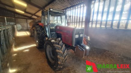 Tracteur agricole Massey Ferguson MF 375 - 1