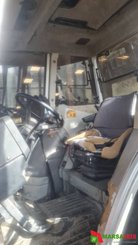Tracteur agricole Massey Ferguson MF 375 - 4
