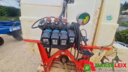 Pulvérisateur porté Kuhn Omnis 1000 - 2