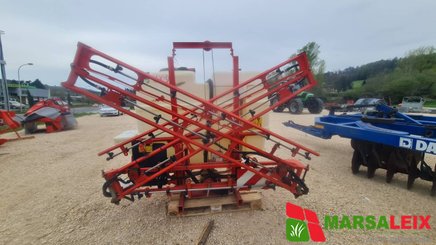 Pulvérisateur porté Kuhn Omnis 1000 - 3