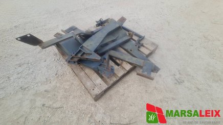 Adaptation pour chargeur Faucheux F20 faucheux - massey ferguson 4200/4300 - 1