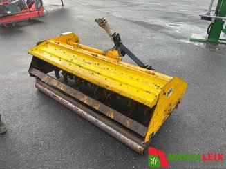Broyeur à axe horizontal Gyrax 220 - 3