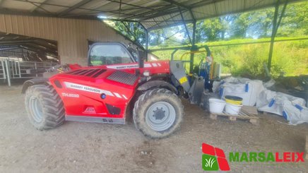Chariot télescopique agricole Massey Ferguson TH 6030 - 1
