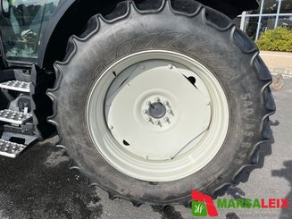 Tracteur agricole Valtra G 125 - 2