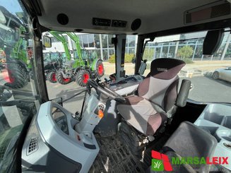 Tracteur agricole Valtra G 125 - 11
