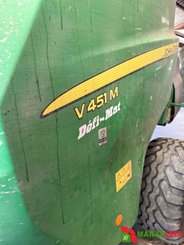 Presse à balles rondes John Deere V 451 M - 2