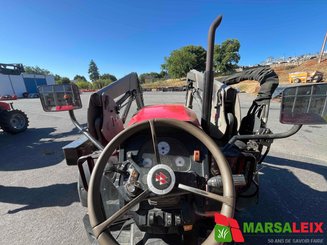 Tracteur agricole Massey Ferguson MF 4708 - 17