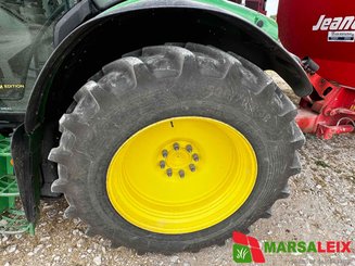 Tracteur agricole John Deere 6130 R  - 9