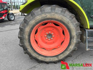 Tracteur agricole Claas AXOS 320 - 8