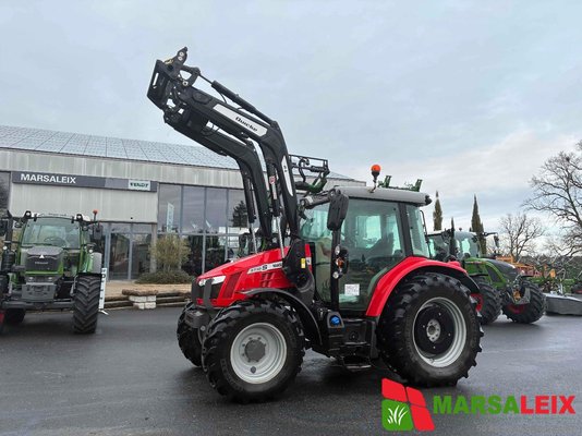 Tracteur agricole Massey Ferguson 5710S - 1