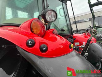 Tracteur agricole Massey Ferguson 5710S - 6