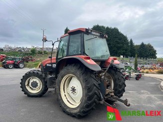 Tracteur agricole New Holland M 100 - 4
