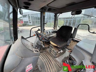 Tracteur agricole New Holland M 100 - 12