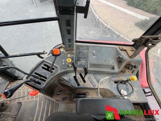 Tracteur agricole New Holland M 100 - 14