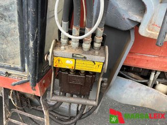 Tracteur agricole Fiatagri 65-94 DT - 11