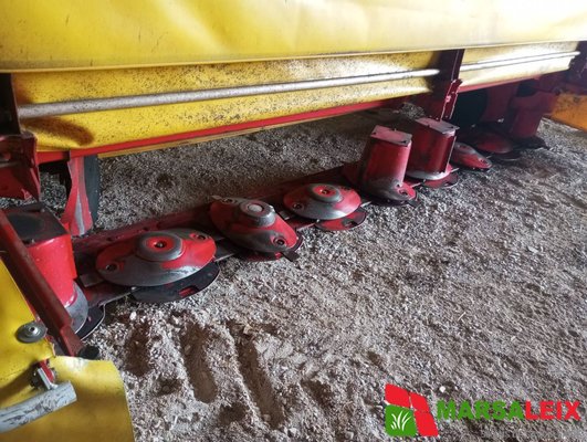 Faucheuse Pöttinger NOVACAT 402 - 1