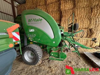 Presse à balles rondes McHale V640 - 1