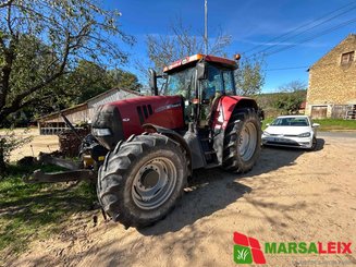Tracteur agricole Case IH CVX 1135 - 1