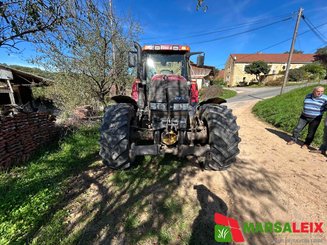 Tracteur agricole Case IH CVX 1135 - 4