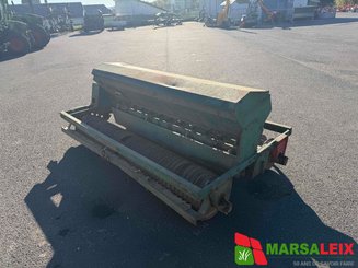 Semoir en ligne conventionnel Gourdin ROLLOSEM GG 67 - 6