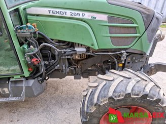 Tracteur fruitier Fendt 209 P - 5