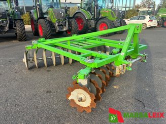 Déchaumeur Bomet U 363 - 4