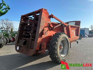 Épandeur à fumier Gilibert Helix 7 - 2