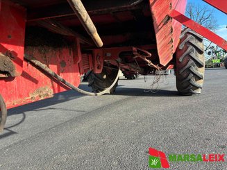 Épandeur à fumier Gilibert Helix 7 - 8