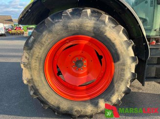 Tracteur agricole Claas Arion 520 - 9