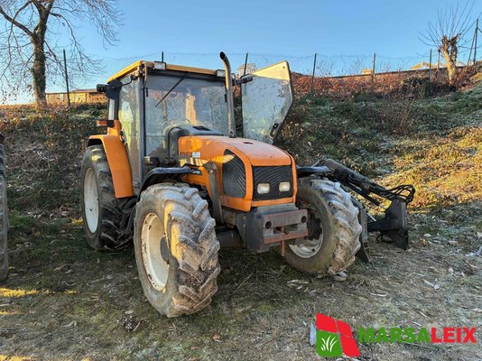 Tracteur agricole Renault Ceres 330 X - 1