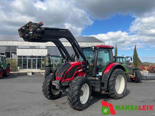 Tracteur agricole Valtra SERIE N104 - 1