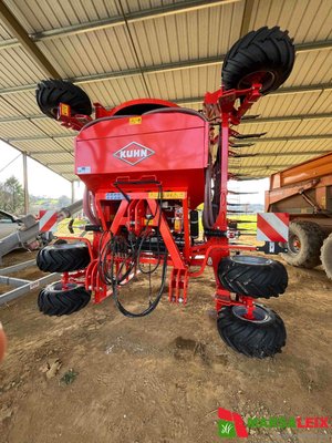 Semoir en ligne conventionnel Kuhn MEGANT 602 R - 1