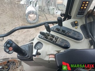 Tracteur agricole Massey Ferguson MF 5610 - 9