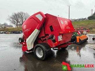 Presse à balles rondes Lely-Welger RP 245 - 4