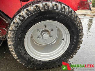 Presse à balles rondes Lely-Welger RP 245 - 11