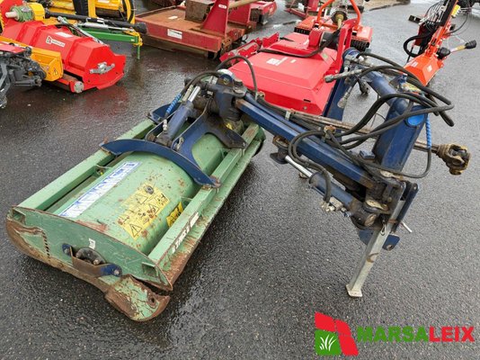 Broyeur d'accotement Desvoys POLYVALENTE 165 - 1