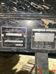 Tracteur agricole New Holland L75 - 9