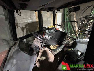 Tracteur agricole New Holland L75 - 4