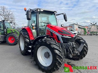 Tracteur agricole Massey Ferguson MF 5S 135 Dyna-6 - 13