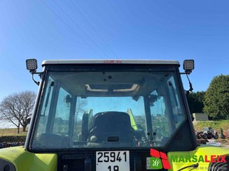 Tracteur agricole Claas Axos 330 - 6
