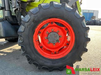Tracteur agricole Claas Axos 330 - 10
